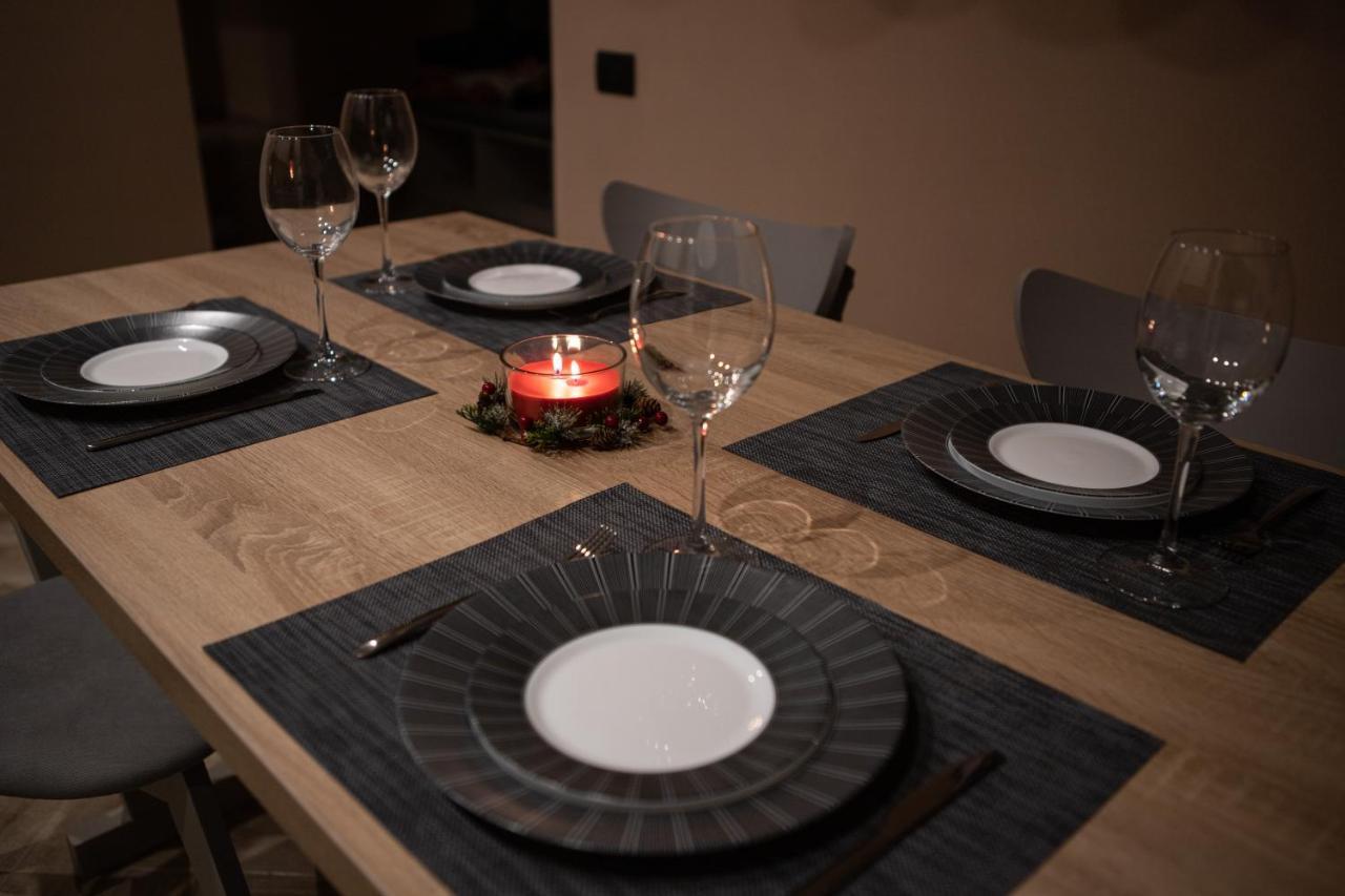 Stare Misto Premium Apartment Lviv Buitenkant foto
