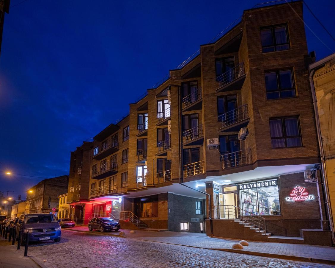 Stare Misto Premium Apartment Lviv Buitenkant foto