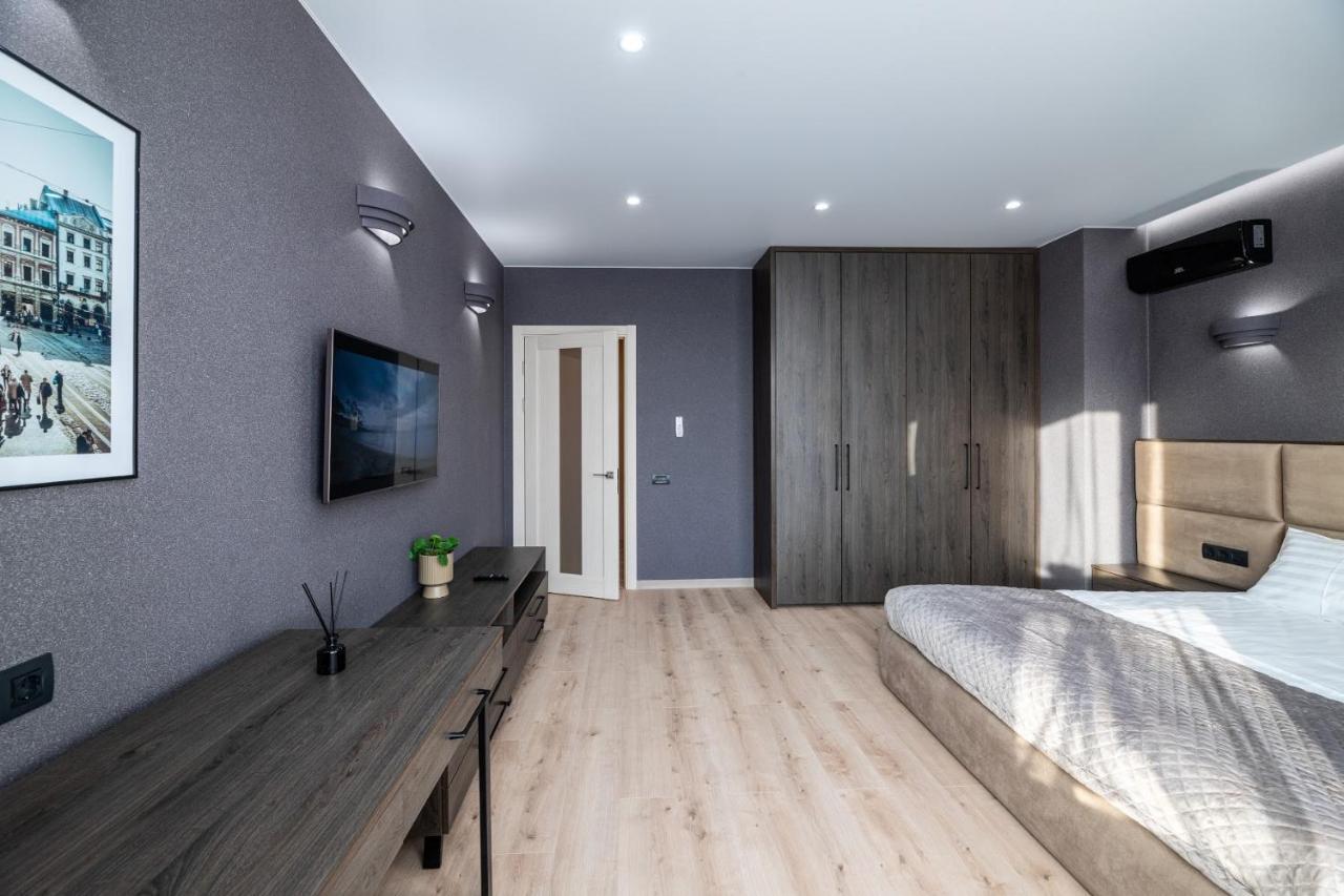 Stare Misto Premium Apartment Lviv Buitenkant foto